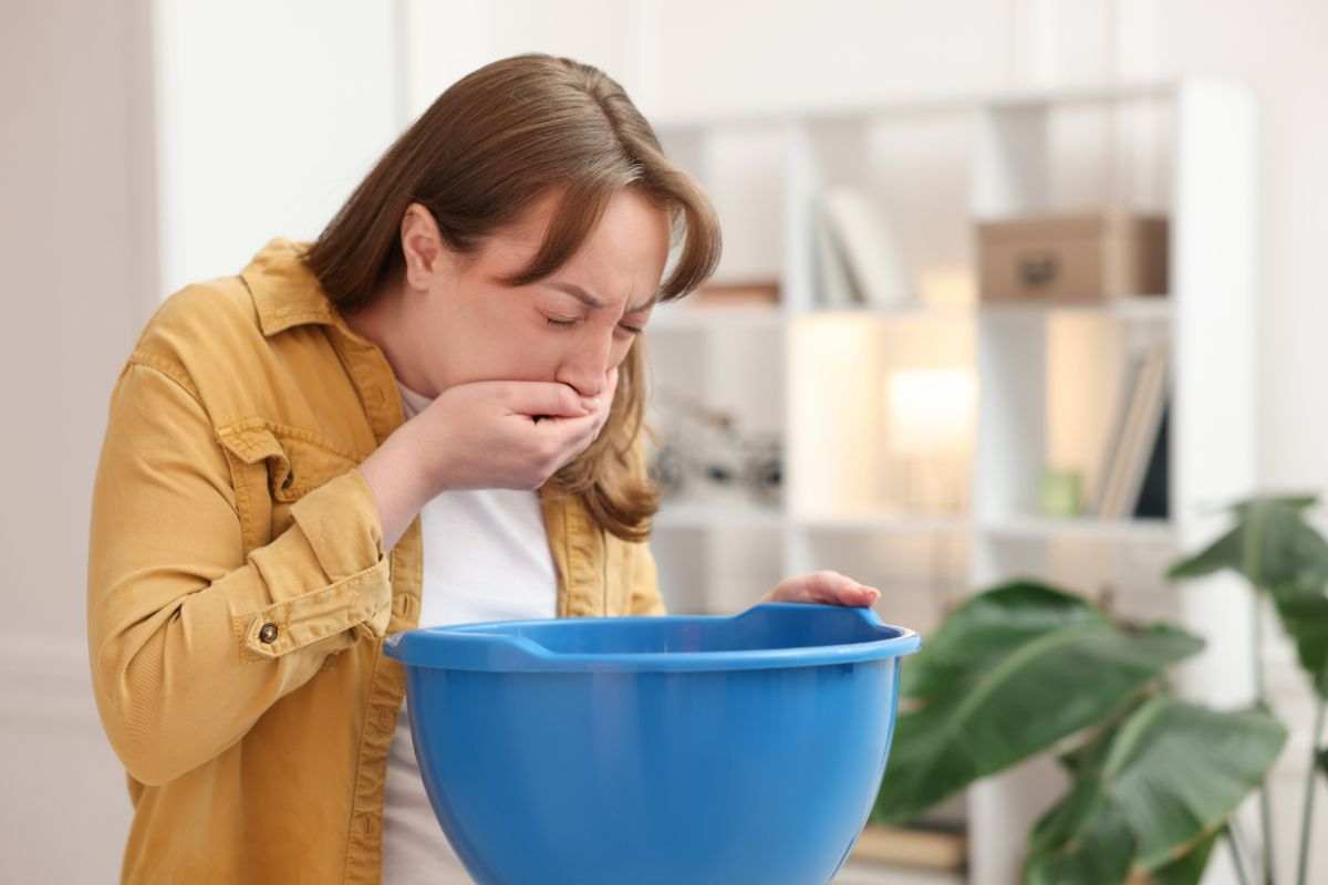 Allarme dei medici: segnali che indicano di smettere di bere acqua